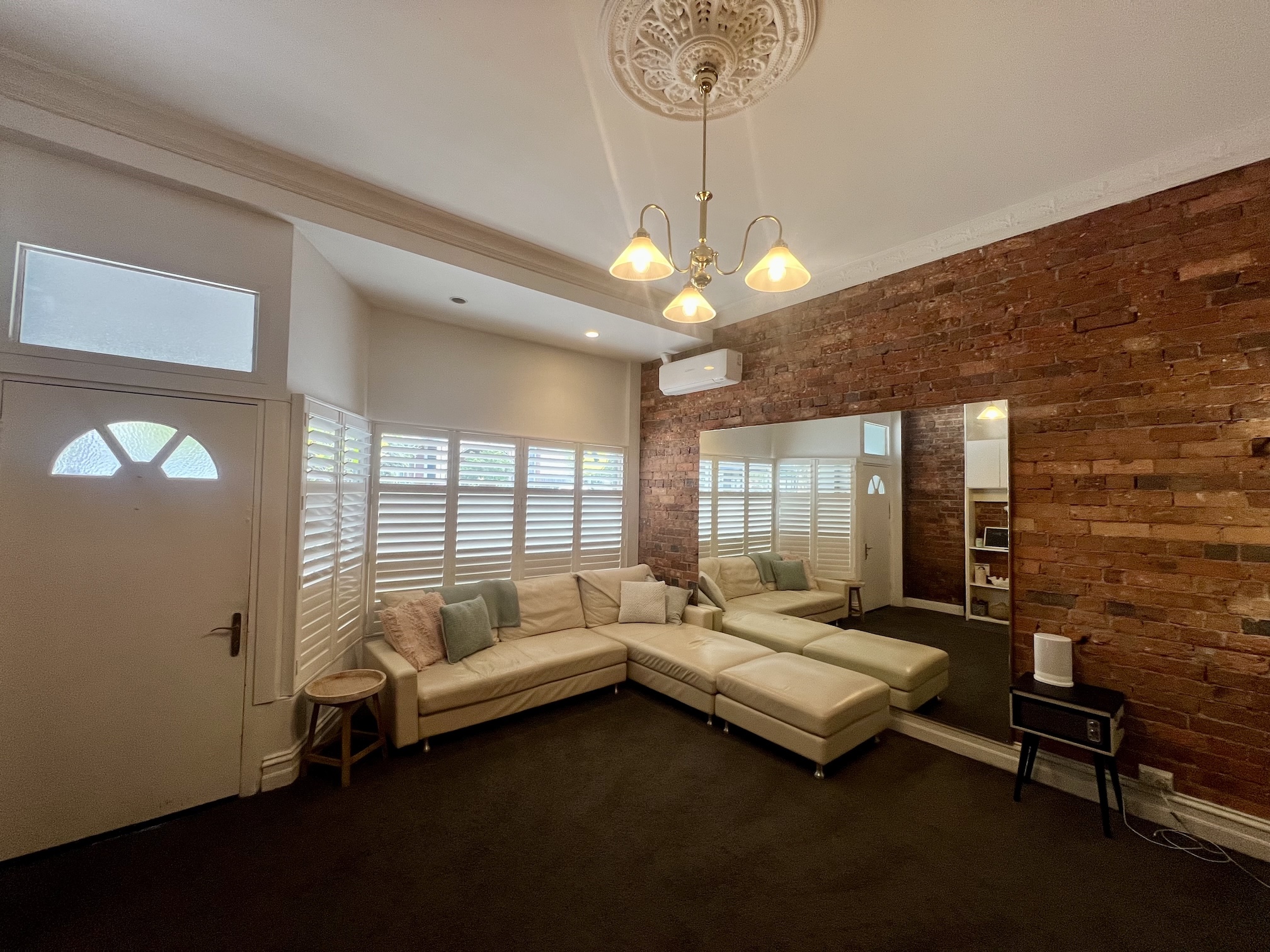 61 Kent Street - Living Room
