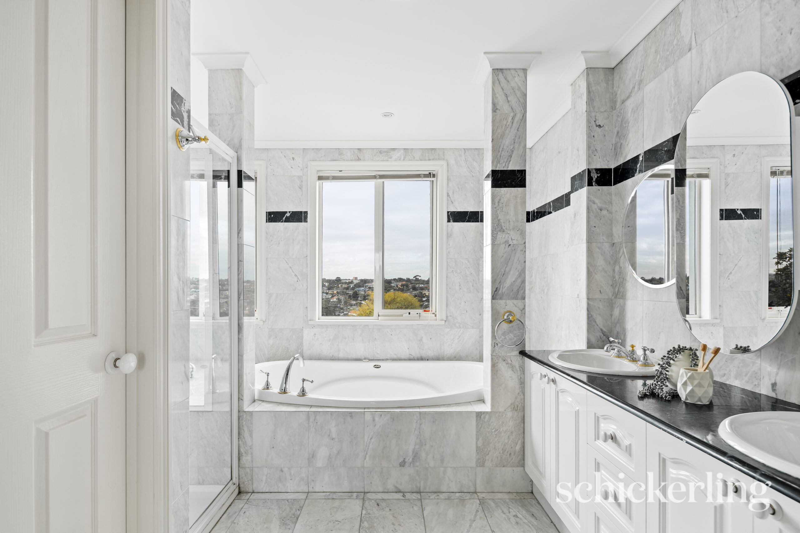 7 Streldon Avenue, Strathmore WEB-15