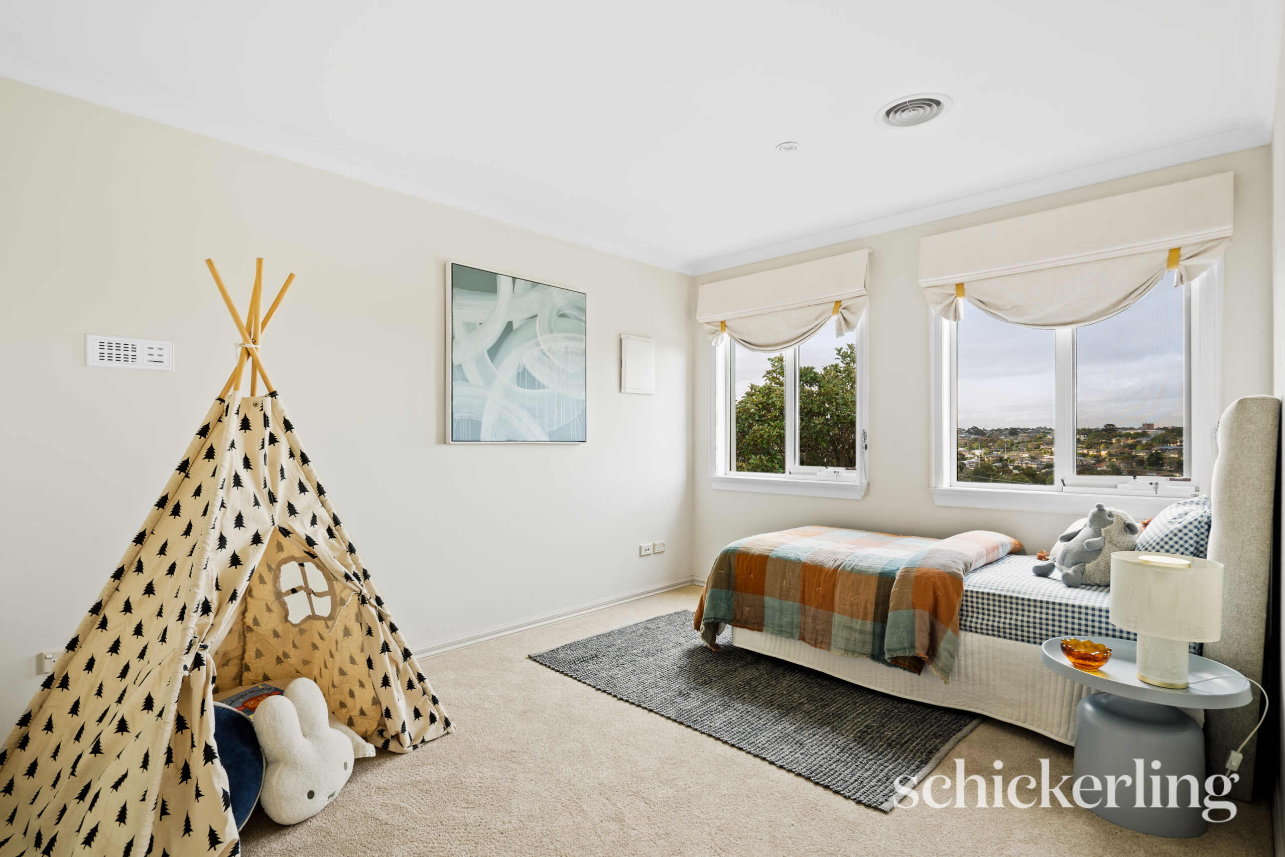 7 Streldon Avenue, Strathmore WEB-17