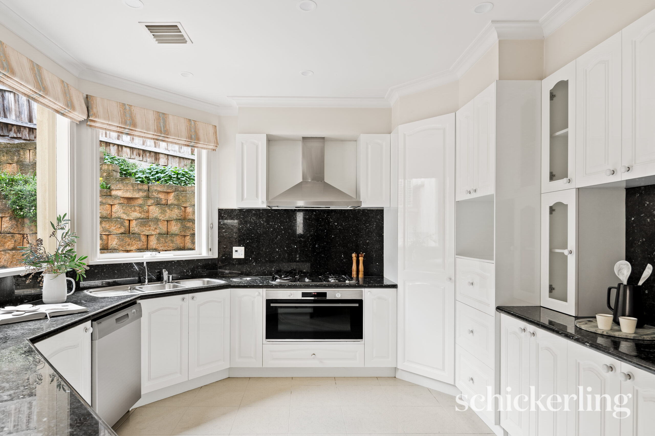 7 Streldon Avenue, Strathmore WEB-21