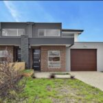 2/100 McNamara Avenue, Airport West, VIC 3042